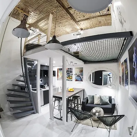 Designer Loft At The Great Synagogue *